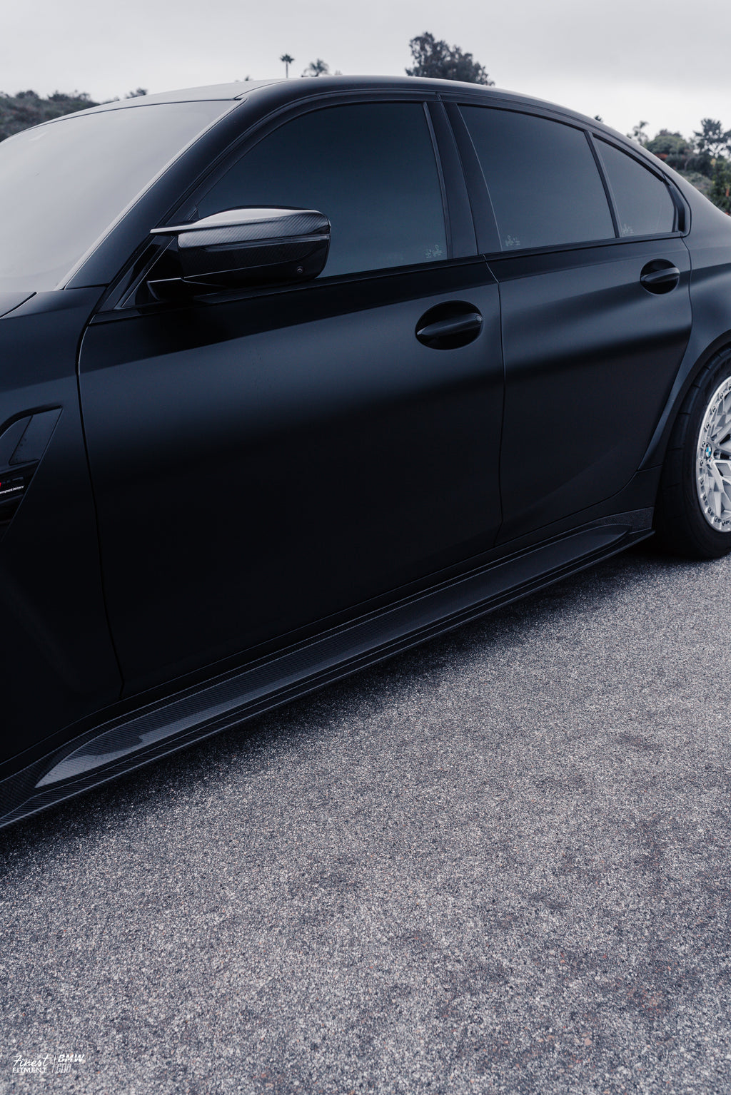 BMW G8X V2 Style Carbon Sideskirts
